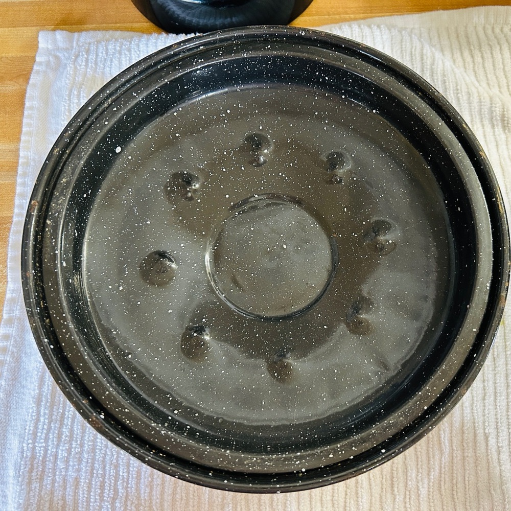 Granite pan with lid, black & white speckled. NEW, never used. - Picture 4 of 6